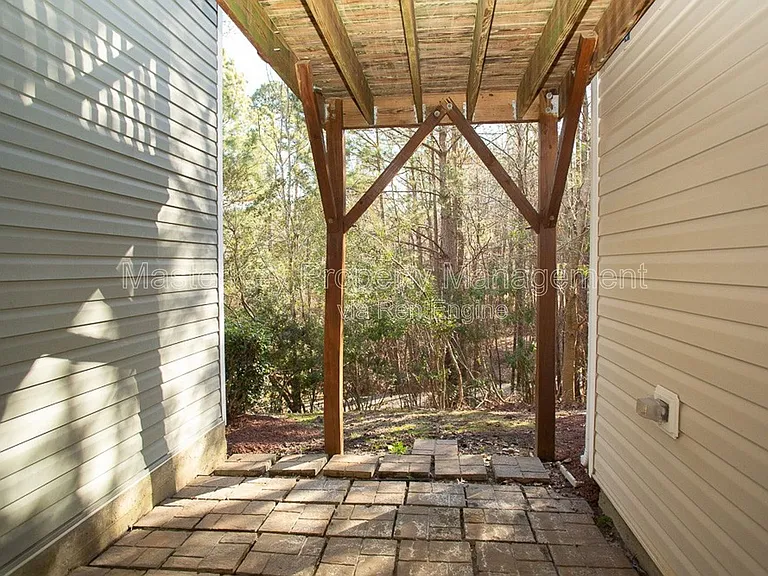 118 Darley Dale Loop — Photo 33