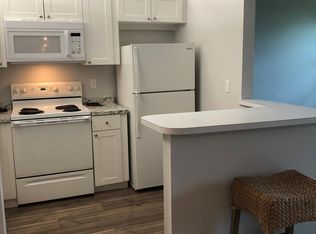 106 Spring Lake Ct APT 104, Vero Beach, FL 32962