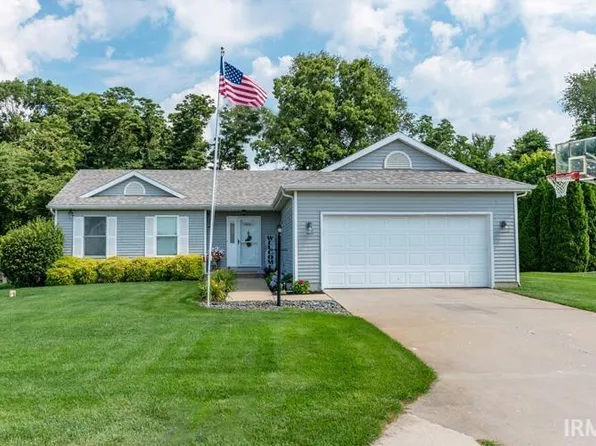 27605 Whitetail Way, Elkhart, IN 46514