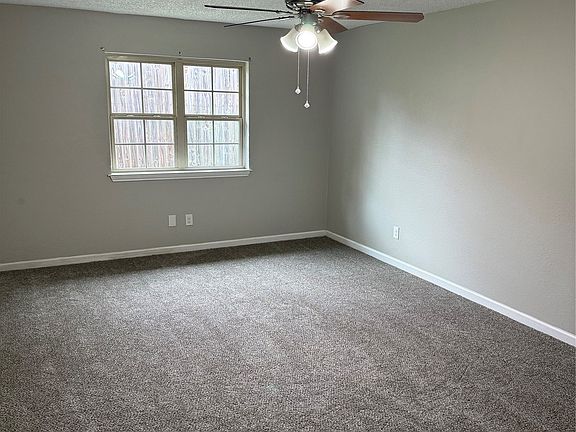 5th image of 4608 Elm Tree Ct