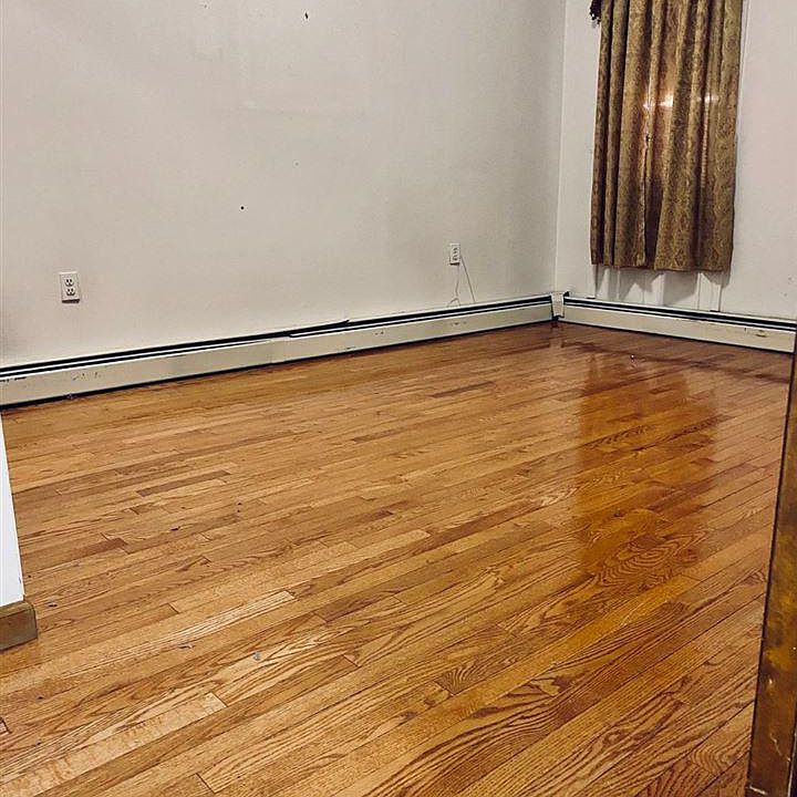 2nd image of 215 Angelique St