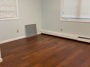 40 Avery Rd FLOOR 1, Woodbury, NY 11797