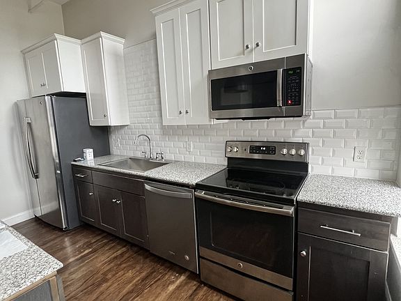 2nd image of 111 Main St APT A