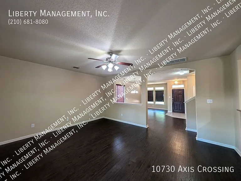 10730 Axis Xing — Photo 7