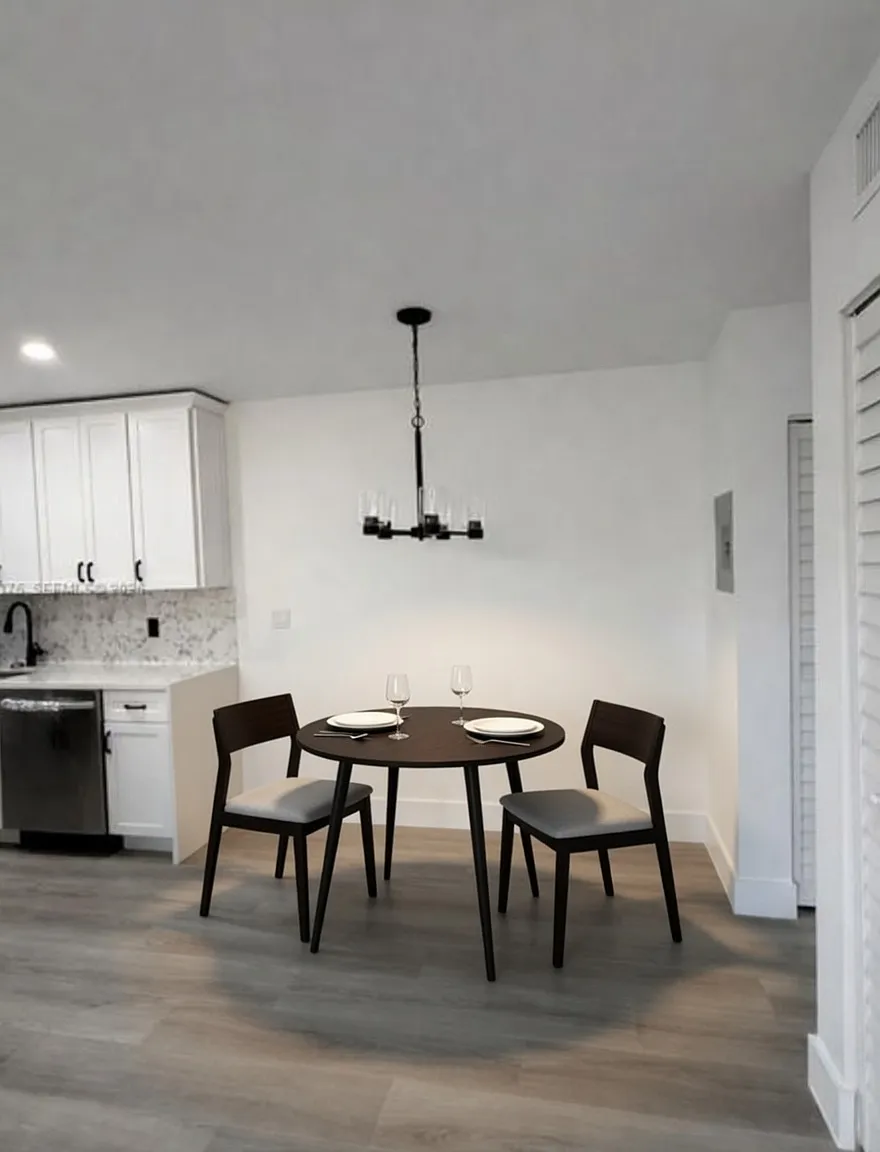1 bed, 600 sqft, $5,000 — Photo 2