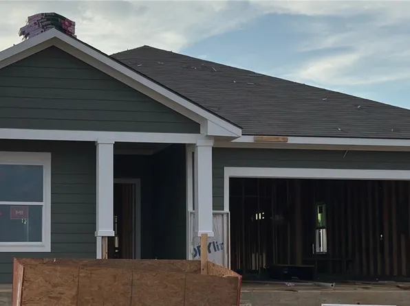 5522 Harriet St, Bryan, TX 77807
