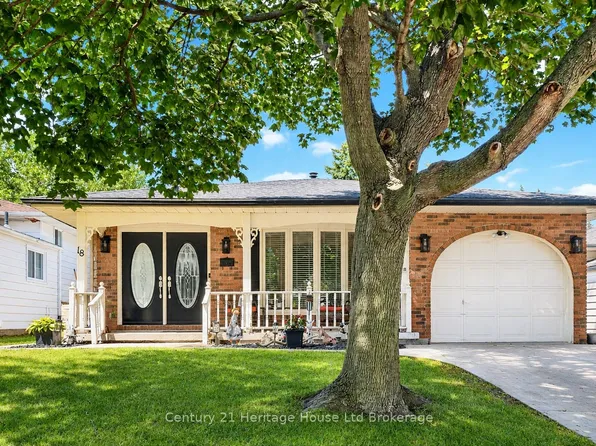 18 Locust Cres, London, ON N6E 2K2
