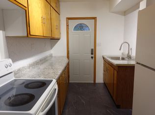 929 E 8th St, Duluth, MN 55805