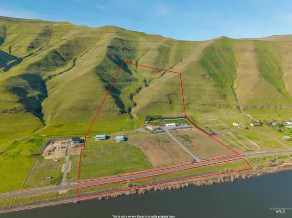 11056 Snake River Rd, Asotin, WA 99402