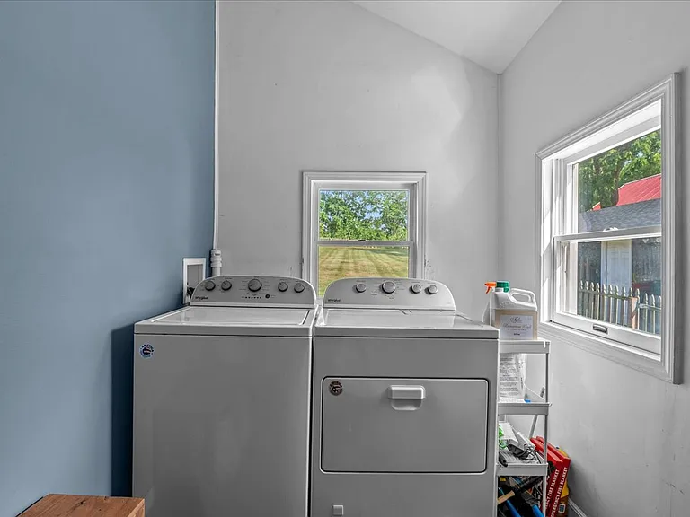 515 Hope St — Photo 20