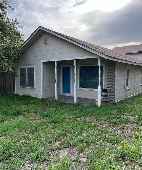 902 S Lamont St — Photo 1