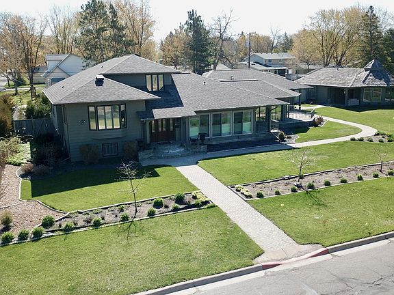 3rd image of 1300 Kilian Blvd SE