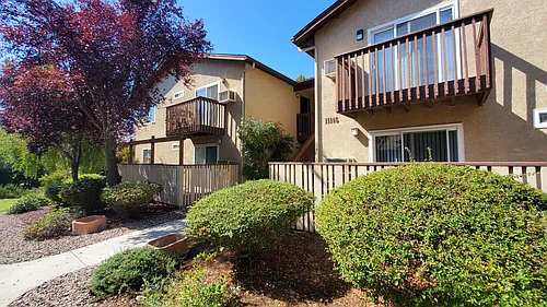 0123 11145-11215 El Camino Real Photo 1