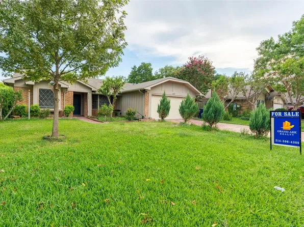 2422 Sword Dr, Garland, TX 75044