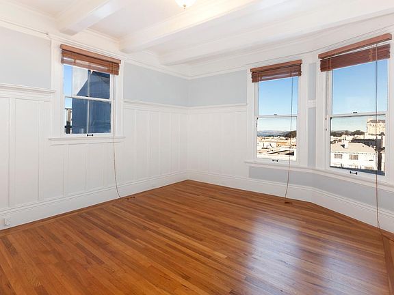 5th image of 1530 Green St APT 8