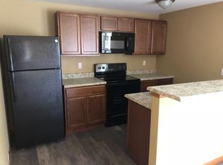 112 E Oak St #A, Troy, IL