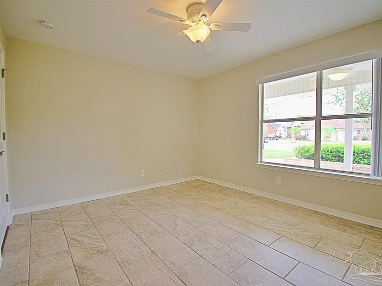100 Mount Pilot St — Photo 17