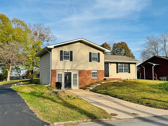 2nd image of 113 Hatlin Dr