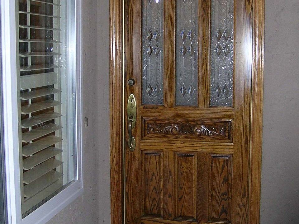 2nd image of 2838 Mayfield Ave