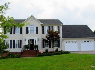 151 Wellington Ln, Daleville, VA 24083