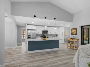 1320R Henry Ave, Spring Hill, FL 34608