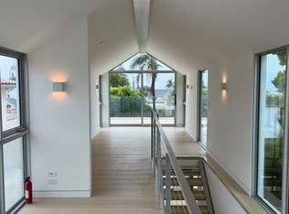 7764 Bishops Ln, La Jolla, CA 92037