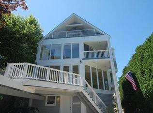 6 Saint James Pl, Norwalk, CT 06853