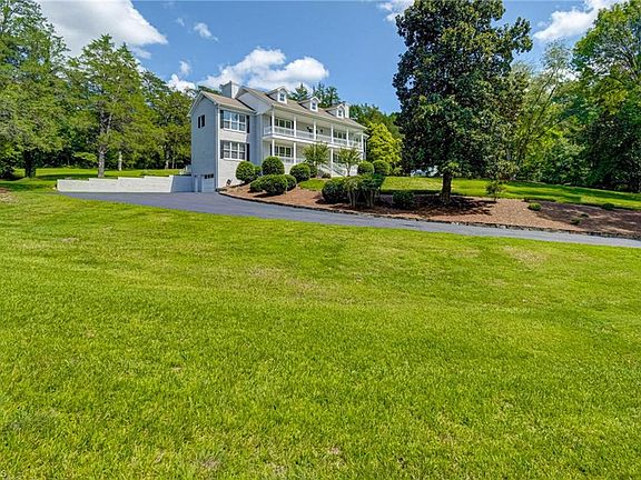 3rd image of 3732 Kaismore Ct