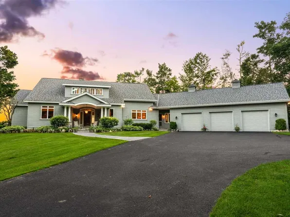 731 W Hathaway Rd, Harbor Springs, MI 49740