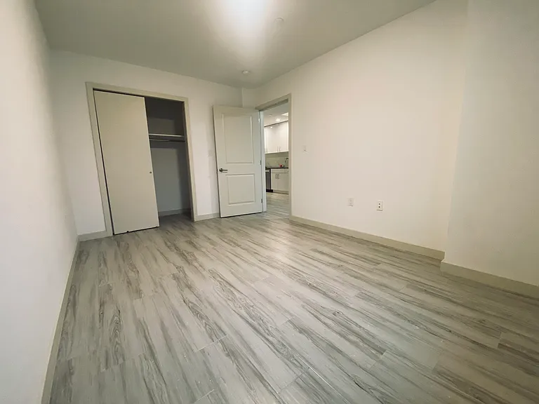 14-50 110th St #2 — Photo 14