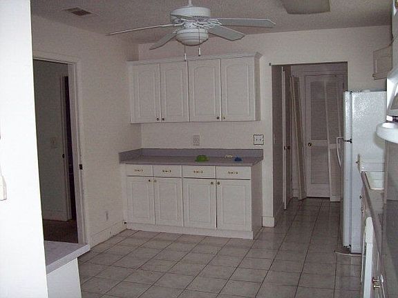 4th image of 104 Crossbrook Dr