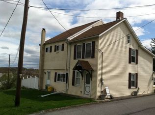 2117 N Apple St, Whitehall, PA 18052