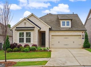 226 Floral Valley Dr, Woodstock, GA 30188
