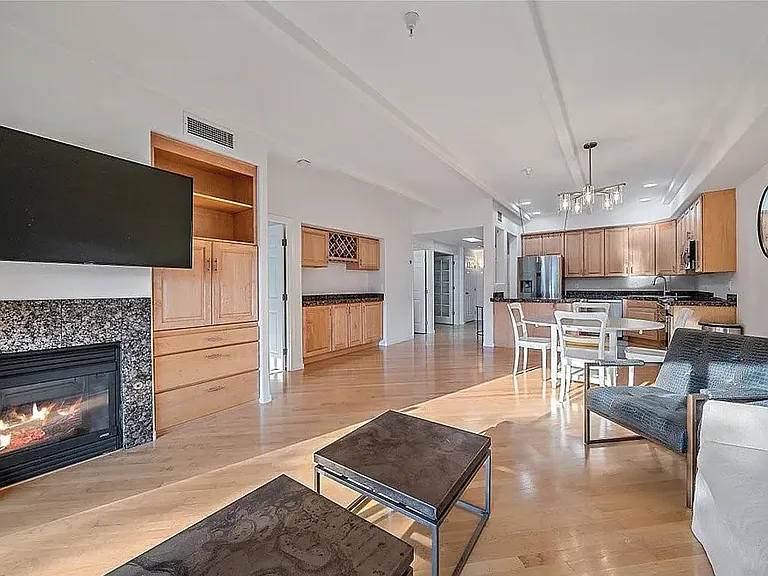 180 Cook St #207 — Photo 5