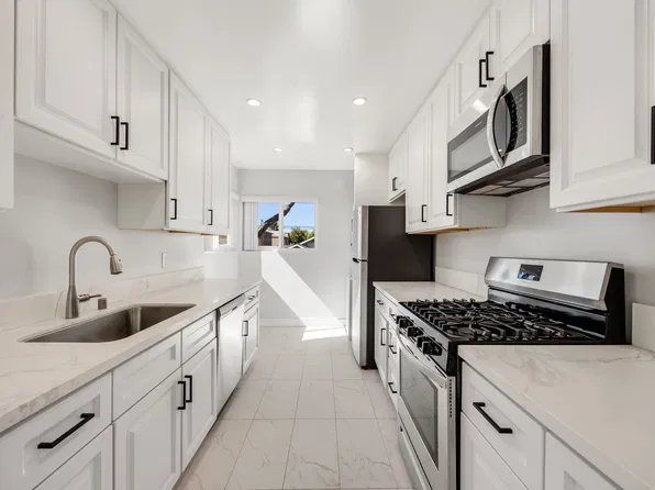 746 Termino Ave APT 3, Long Beach, CA 90804