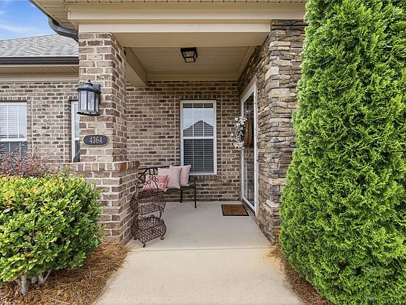 4th image of 4364 Rockledge Ln
