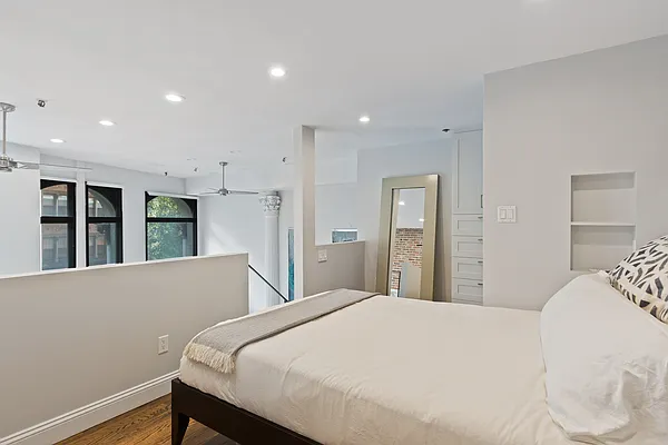 Sold by Corcoran | media 6