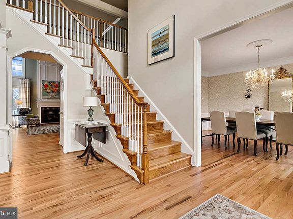 2nd image of 6473 Whites Mill Ln