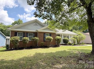 3323 Chistow Rd, Matthews, NC 28105