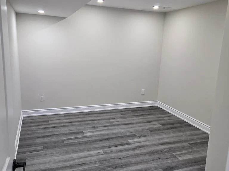 12 Pelister Dr #BASEMENT — Photo 10