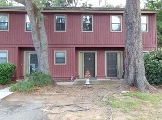2304 Pine Ct, Beaufort, SC 29902