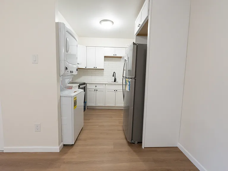 5303 Harding Hwy #301 — Photo 6