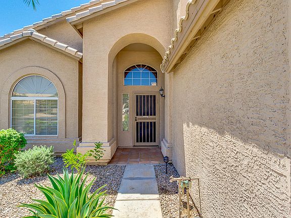 4th image of 1243 W Islandia Dr