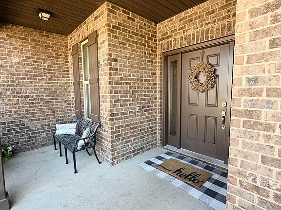 4th image of 121 Rosegate Dr