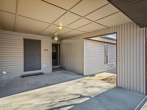 4th image of 29 Lakeshore Ter Unit 10