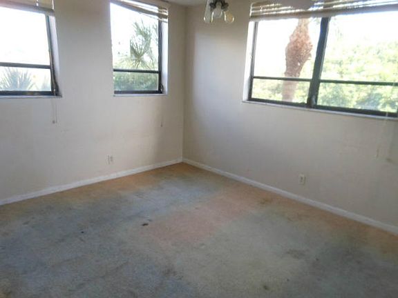 4th image of 2000 N Congress Ave APT K305
