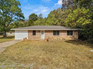 135 Circle Dr, Natchitoches, LA 71457