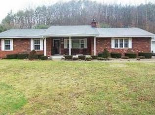 6904 Wilson Creek Rd, Grayson, KY 41143