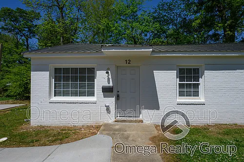 12 E Clay St Photo 1