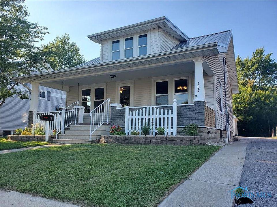1st image of 107 Palmwood Ave